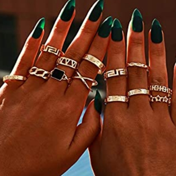 13 Pcs. BOHO CHIC GOLD STACKABLE KNUCKLE RINGS NWT - Picture 2 of 5